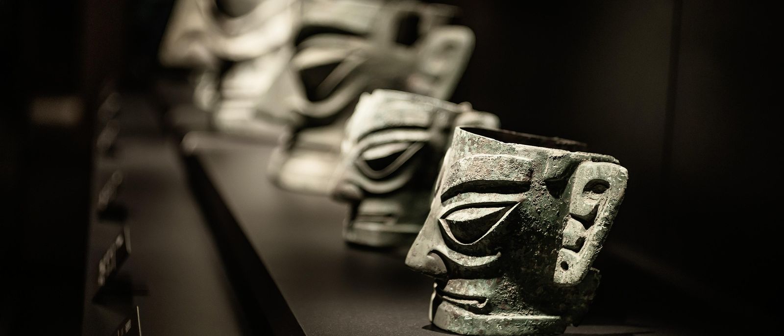 Bronze masks, Sanxingdui Museum